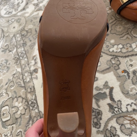 Tory burch heels - Picture 3 of 3